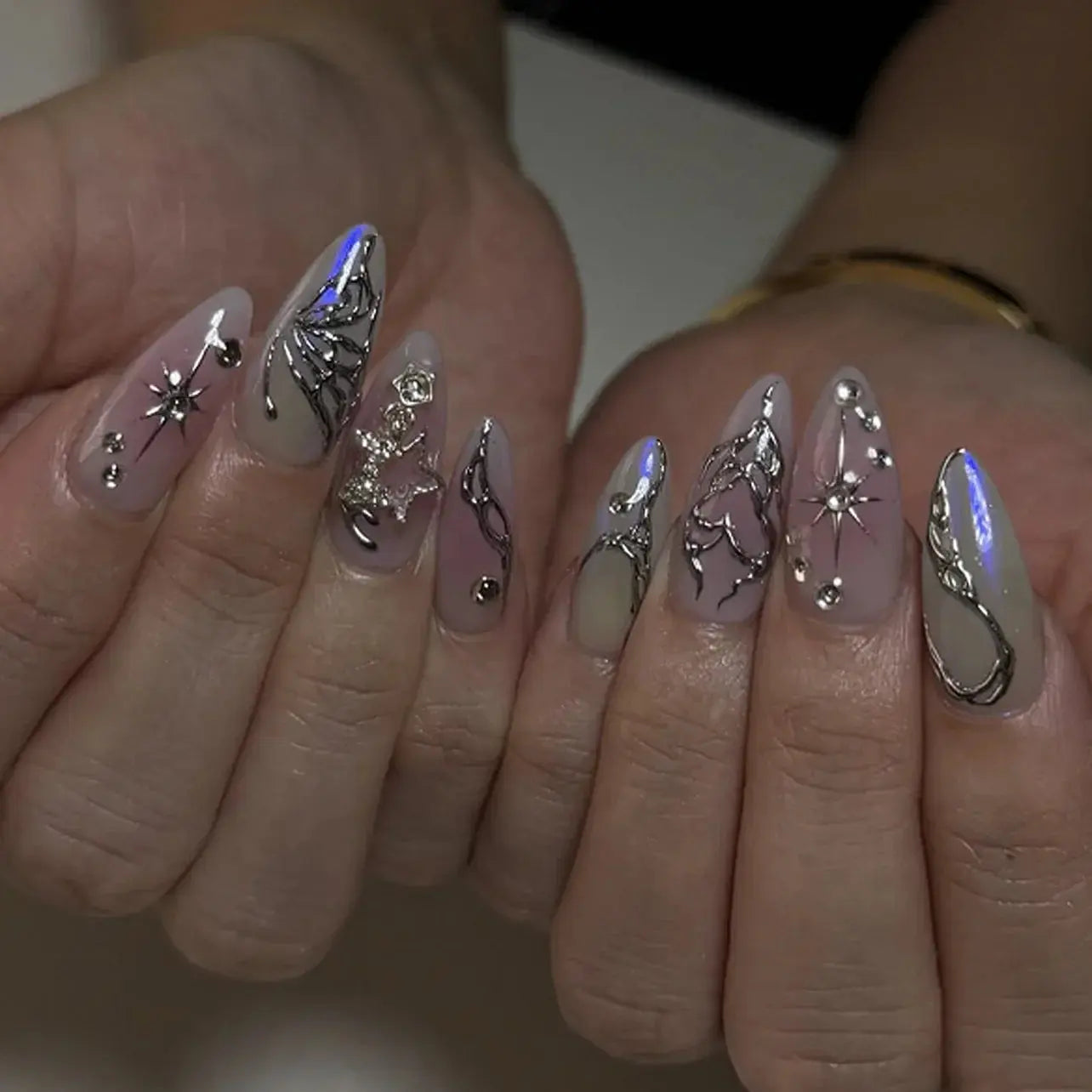 24Pcs False Nails Spicy Girl Silver Bow with Diamond Fake Nails with Glue Almond Press on Nails Black Cool Y2k Almond Nail Set Tech Triumph Shop