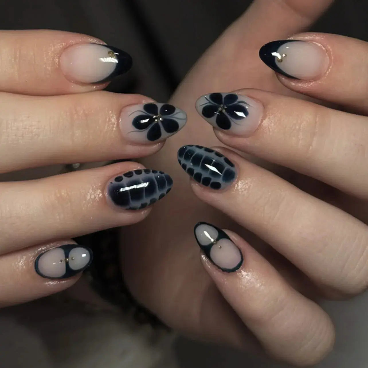 24Pcs False Nails Spicy Girl Silver Bow with Diamond Fake Nails with Glue Almond Press on Nails Black Cool Y2k Almond Nail Set Tech Triumph Shop