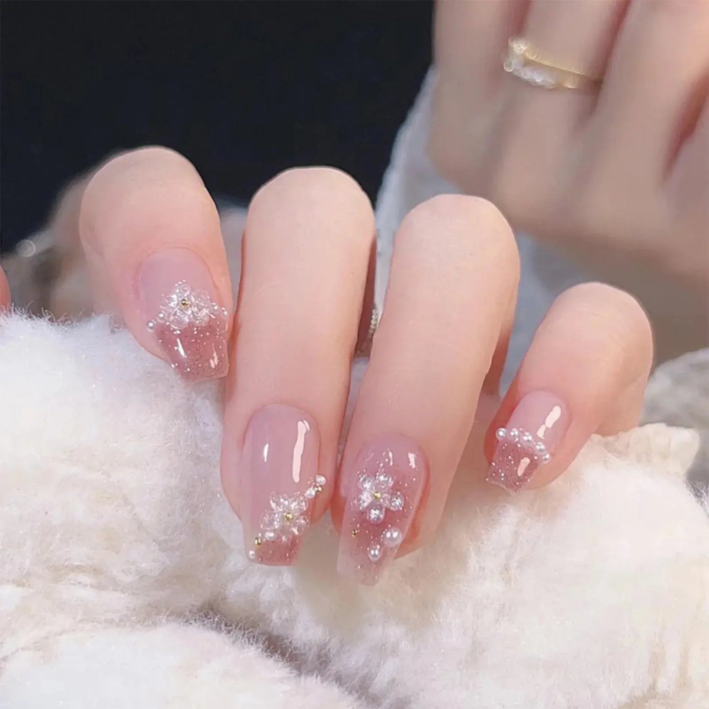 24pcs Sweet Cute Bow False Nails with Pink Crystal Design Korean Fake Nail Tips for Girl Lady Wearable Full Cover Press on Nails Tech Triumph Shop