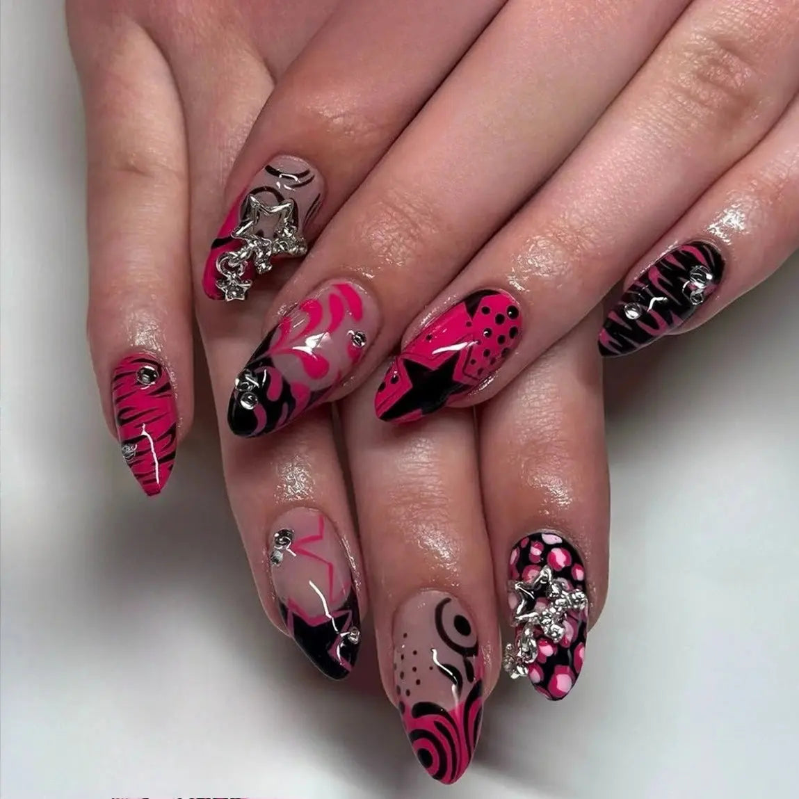24Pcs False Nails Spicy Girl Silver Bow with Diamond Fake Nails with Glue Almond Press on Nails Black Cool Y2k Almond Nail Set Tech Triumph Shop